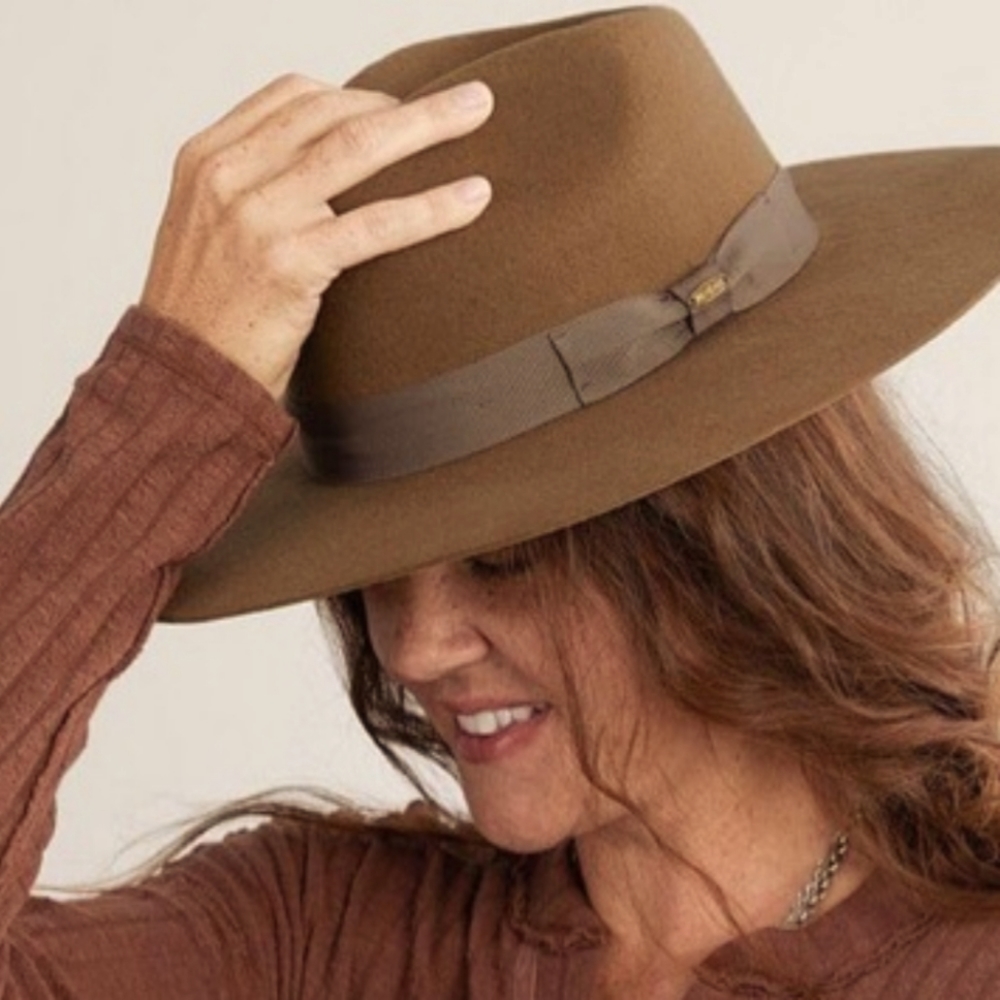 NEW CC wide brim wool felt hat